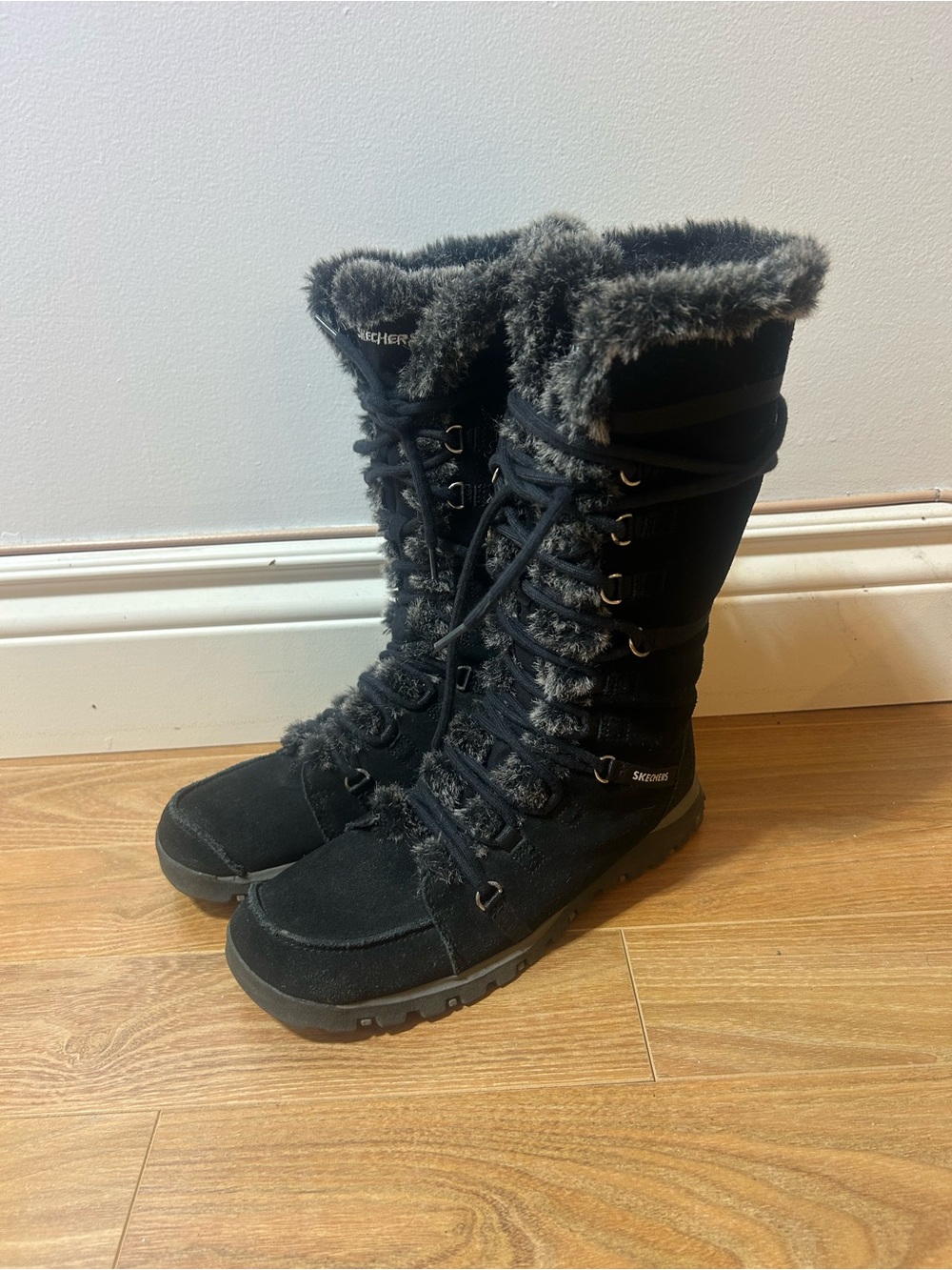 Skechers Black Suède Faux-Fur Lace-Up Tall winter Boots❤️9 - Picture 11 of 15